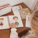 Livro – DRESS ME UP – ROSA & FRIENDS