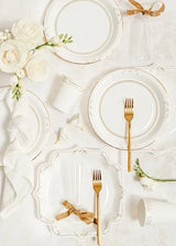 Pratos Brancos com Ornamentos