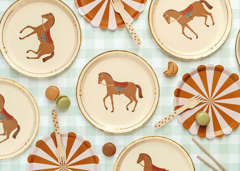 Pratos Cavalos
