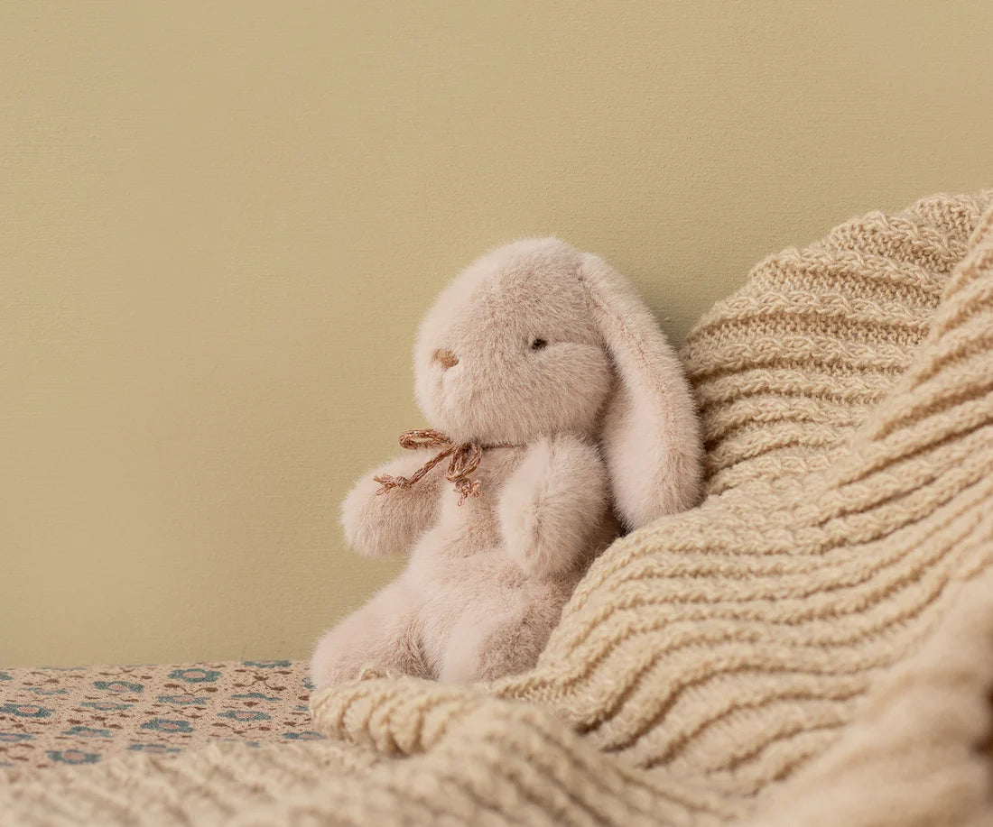 Peluche Coelhinho Mini Rosa Suave