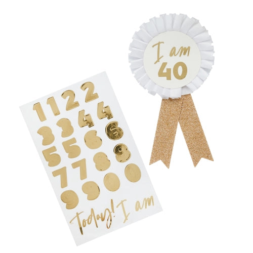 Crachá Personalizável Dourado
